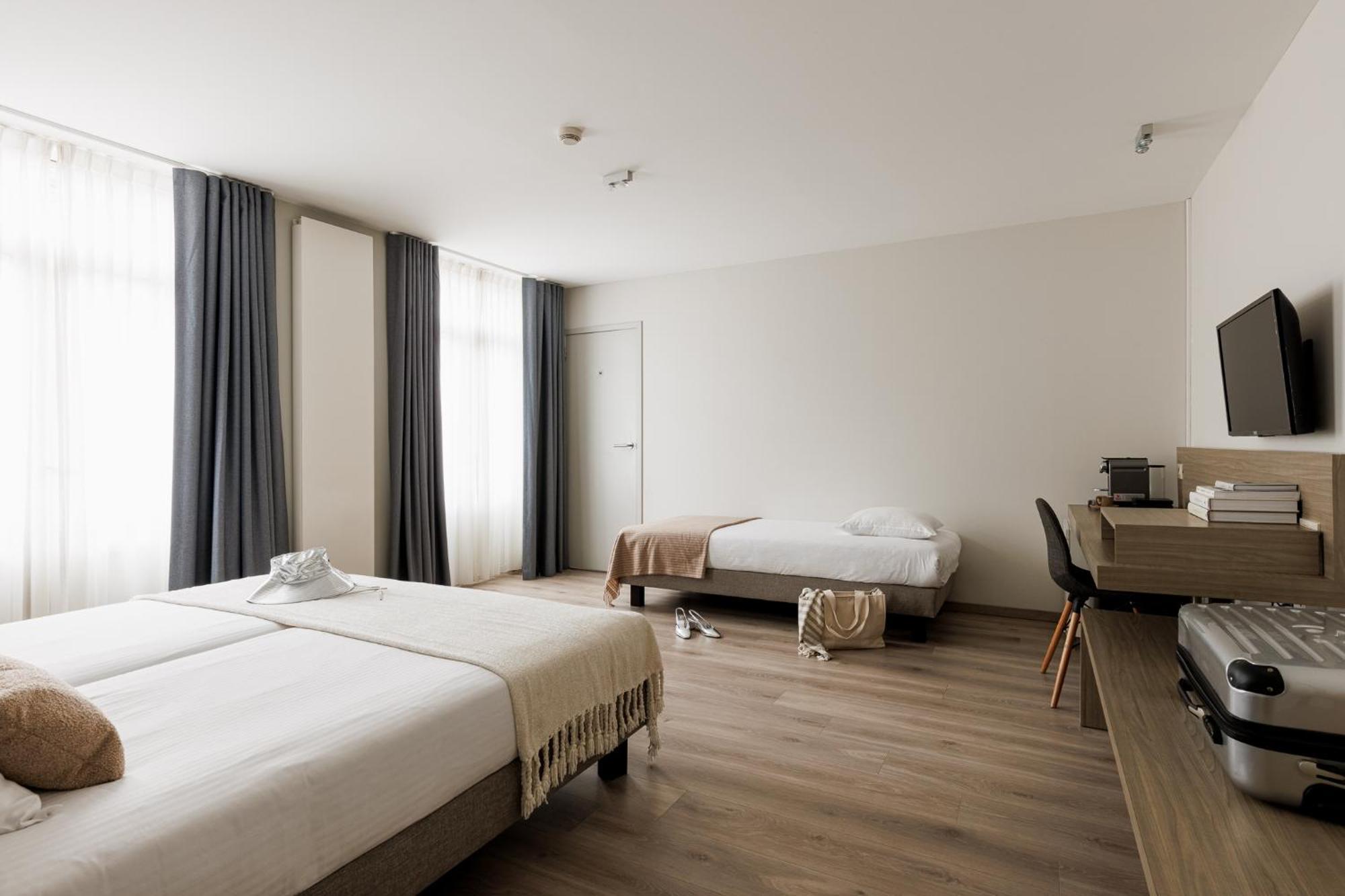 Hotel Saint Sauveur By Wp Hotels Blankenberge Bagian luar foto