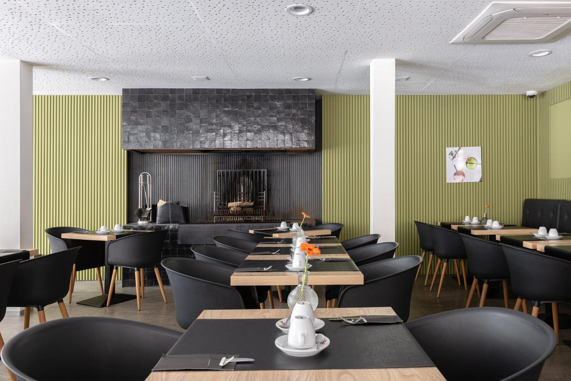 Hotel Saint Sauveur By Wp Hotels Blankenberge Bagian luar foto