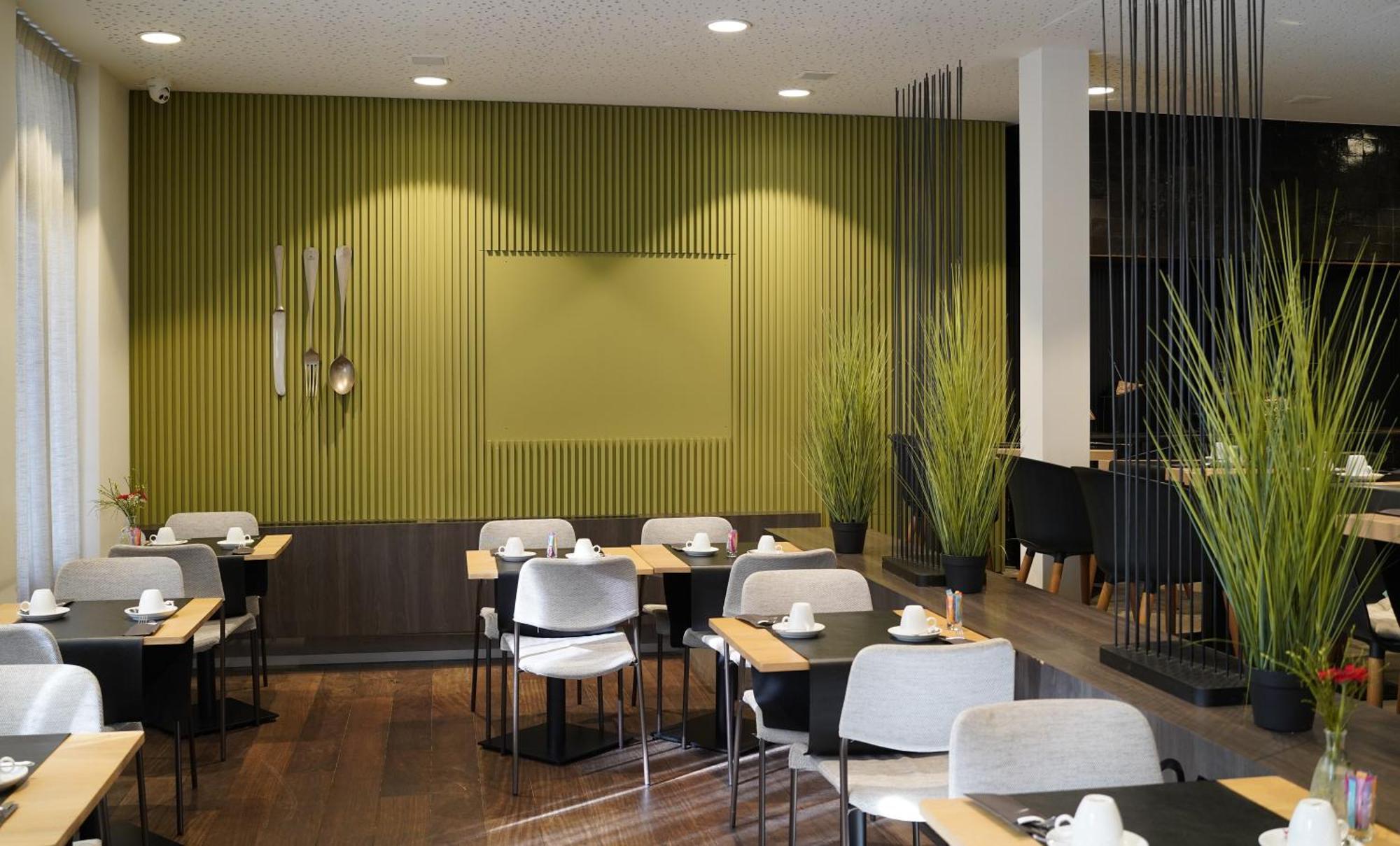 Hotel Saint Sauveur By Wp Hotels Blankenberge Bagian luar foto
